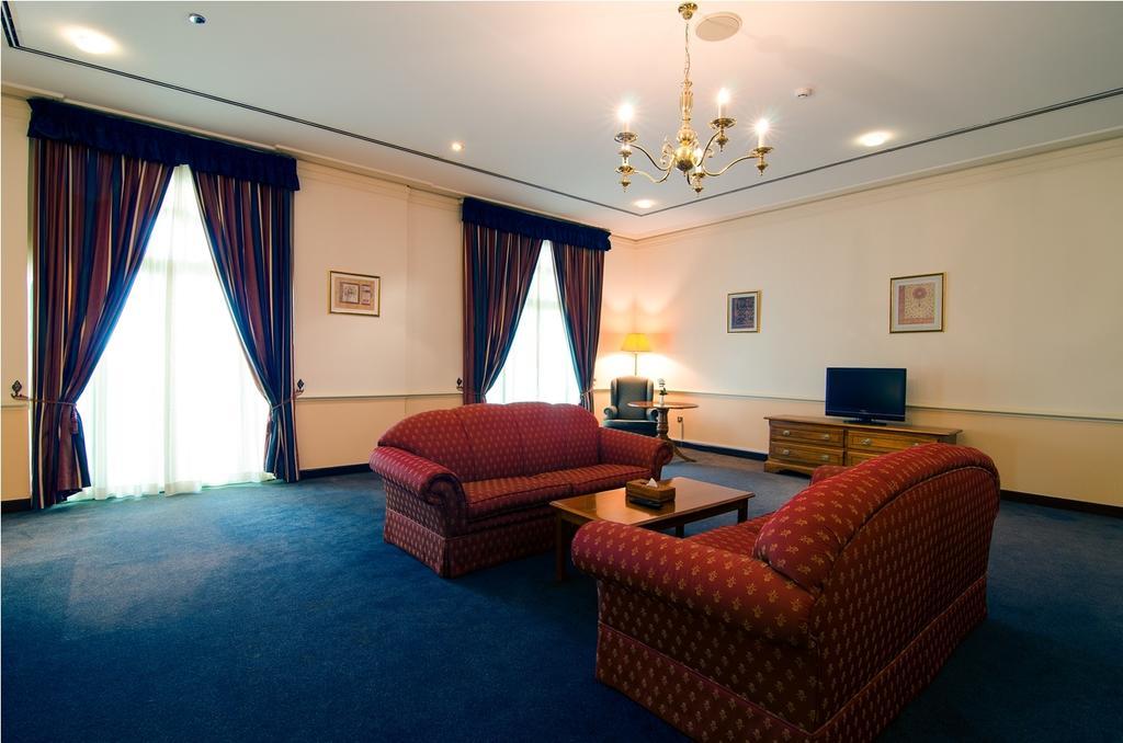 Cassells Ghantoot Hotel & Resort Bilik gambar